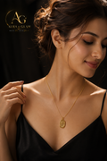 Elegant Tulip Pendant Necklace – Gold Finish