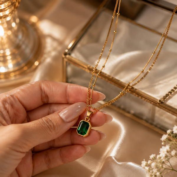 Emerald Green Stone Layered Necklace – 2 Layer Gold Finish