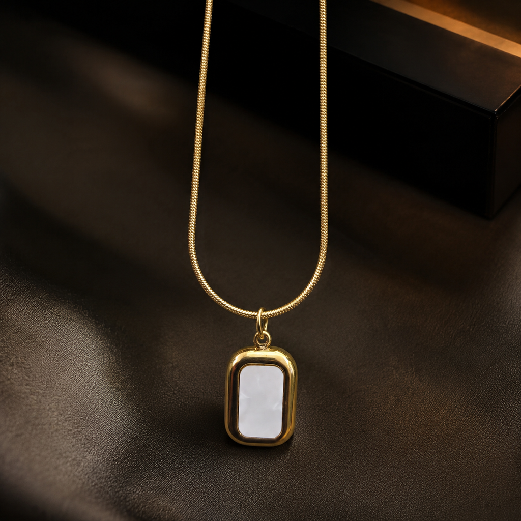Elegant Mother of Pearl Pendant Necklace for Women | Aura & Glam