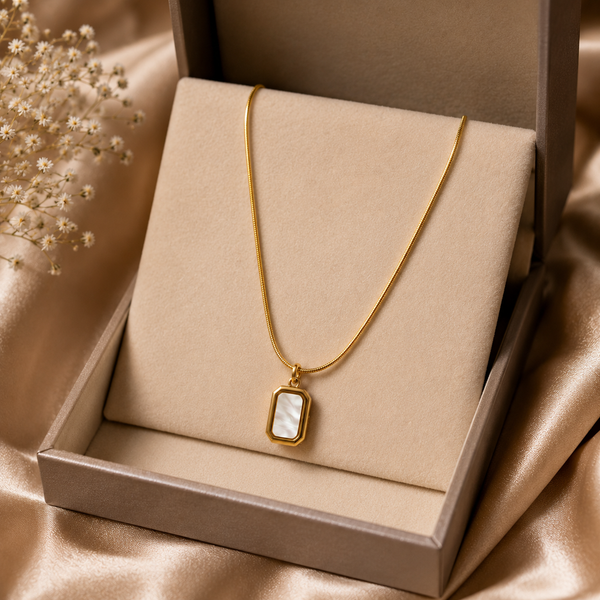 Elegant Mother of Pearl Pendant Necklace for Women | Aura & Glam