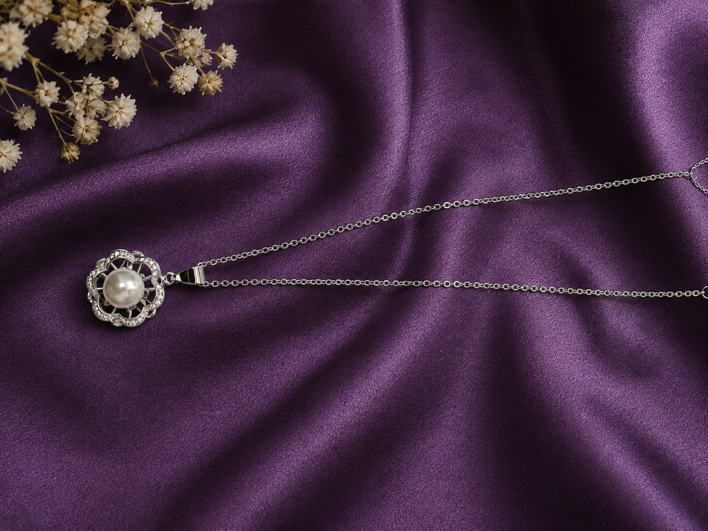 Elegant Pearl Floral Pendant Necklace – Silver Finish