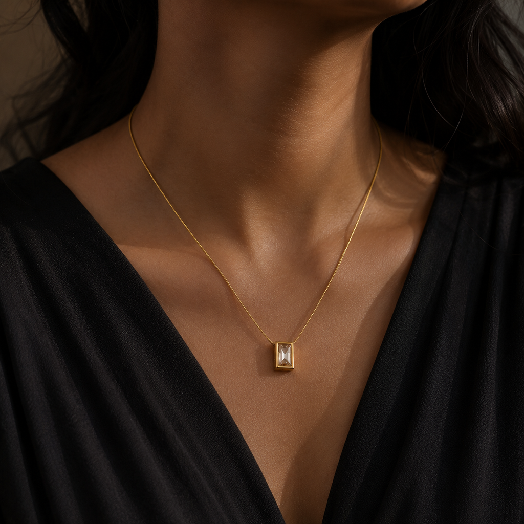 ✨ Gold Rectangle Crystal Pendant Necklace