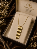 ✨ Gold Rectangle Link Pendant Necklace